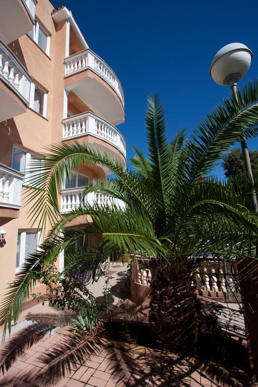 Apartments Canaria Пула Экстерьер фото