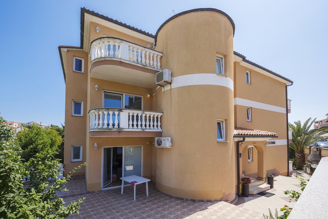 Apartments Canaria Пула Экстерьер фото