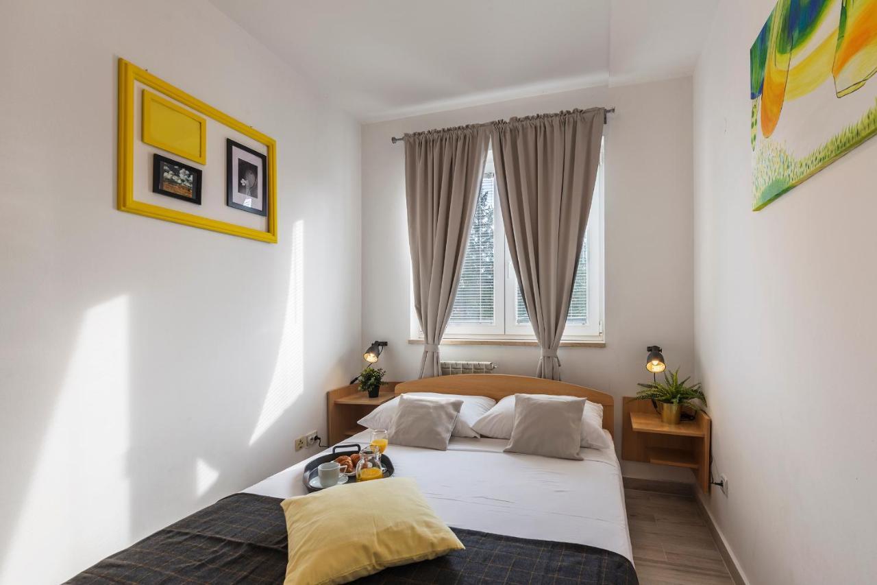 Apartments Canaria Пула Экстерьер фото